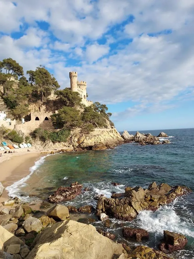 Vista Al Mar Zodiac Ab 3A Apartment Lloret de Mar Spain
